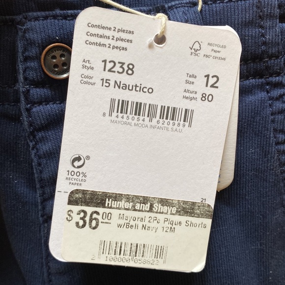 Boys 12M navy shorts with belt - Picture 3 of 4